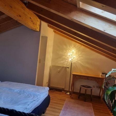 Bergblick Apartment Инцел Екстериор снимка