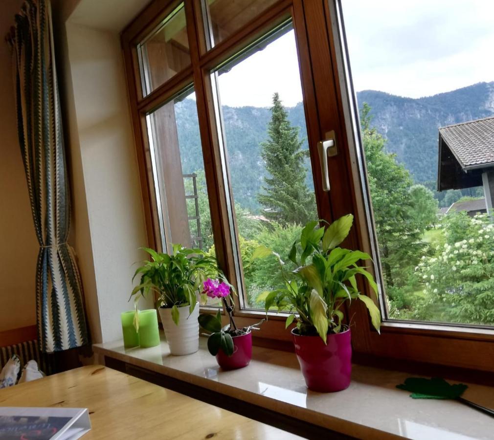 Bergblick Apartment Инцел Екстериор снимка