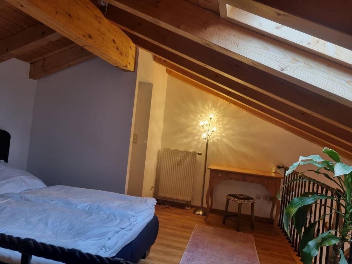 Bergblick Apartment Инцел Екстериор снимка